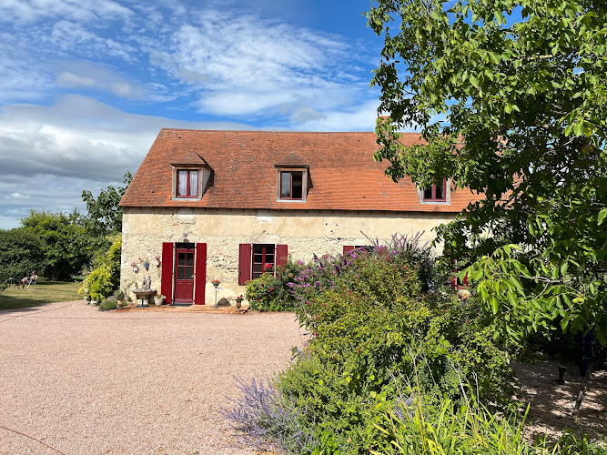 Auberge Camping Les Voisins à Montaigu-le-Blin