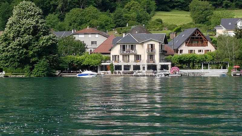 Hôtel Restaurant Port et Lac à Doussard