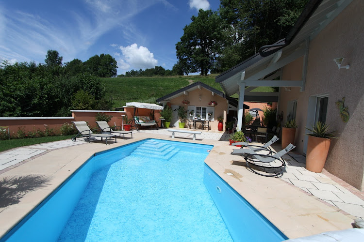 Villa 10 mn Annecy 20 mn Geneve à Fillière