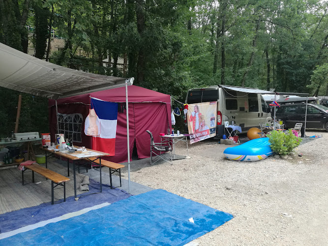 Camping Libertin Le Ran du Chabrier à Saint-Privat-de-Champclos