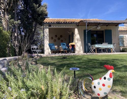 Gîte du Mas Clémentine à EYRAGUES