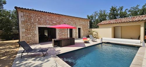 Le Clos des Runes - La Plaine à Labastide De Virac