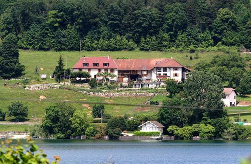 Les balcons du lac à VILLAGES DU LAC DE PALADRU
