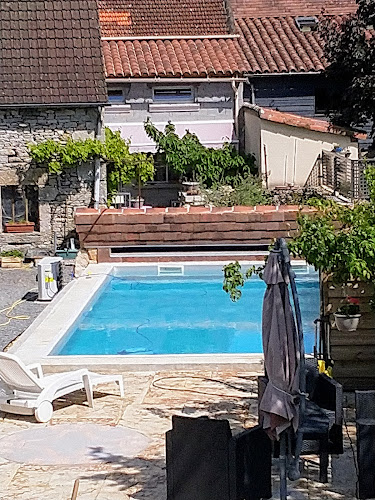 Le Chat Botté Chambre d hôte à Espédaillac