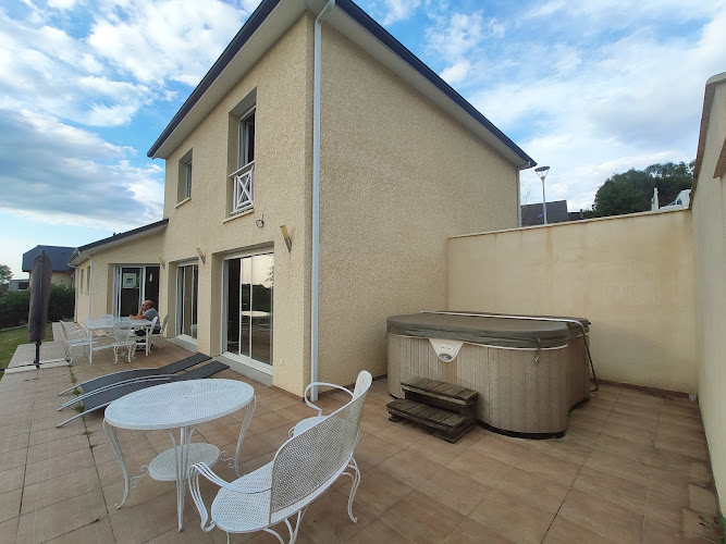 Gite Gousseau et SPA à Buzy