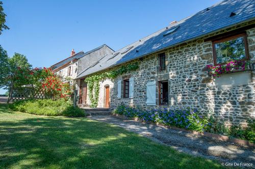 Les Petits Meuniers à Saint Julien La Geneste