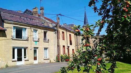 Le Gîte André Dhôtel à St Lambert Et Mont De Jeux