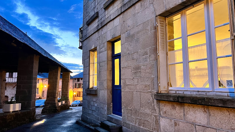 Treignac Place à Treignac