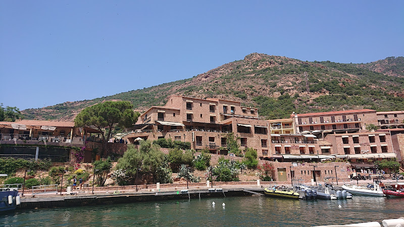 Riviera Hôtel Restaurant à Ota