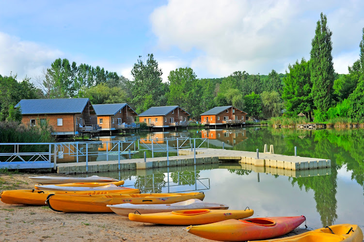 Résidence Goélia Les Cottages du Lac à Coly-Saint-Amand