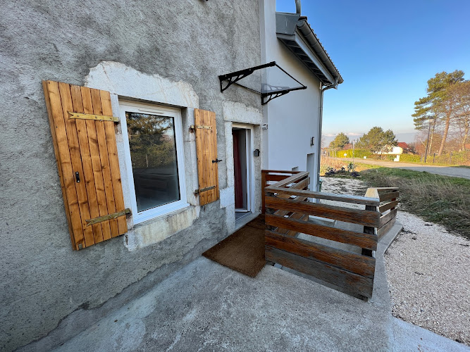 La Ferme aux Diligences à Neydens