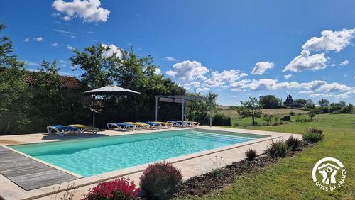 Gîte de Cammarc à Livers-Cazelles
