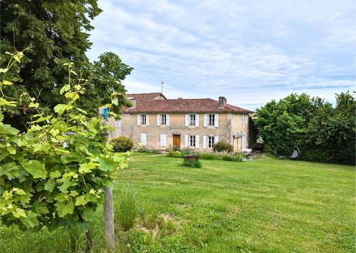 La Bellevue à Vaux-Lavalette