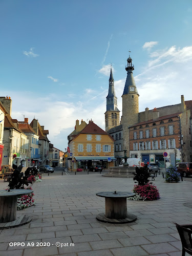 Saint pourcain sur sioule à La Celle-sous-Gouzon