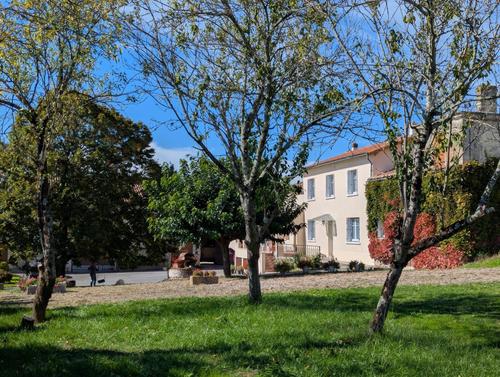 La Butte de chez Vicaire à VAL DES VIGNES