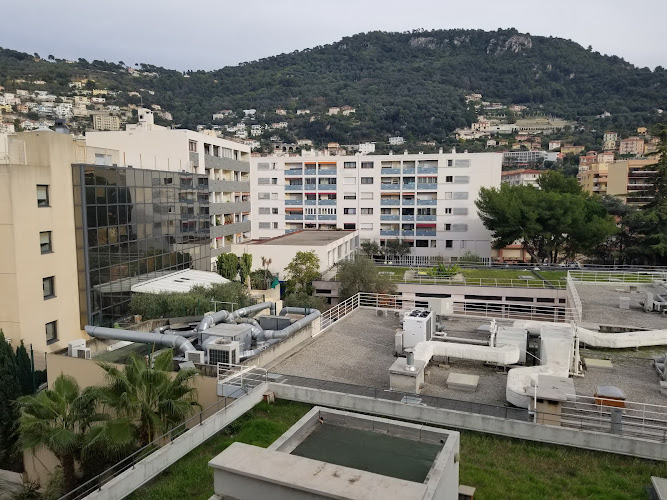 Esatitude hôtel 3 étoiles à Nice