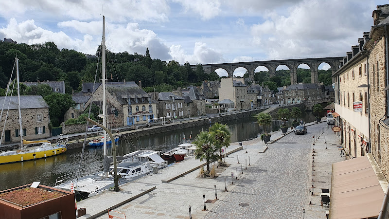 Le Papillon à Dinan