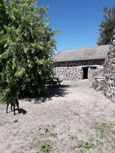 Gîte Mézères à Mézères