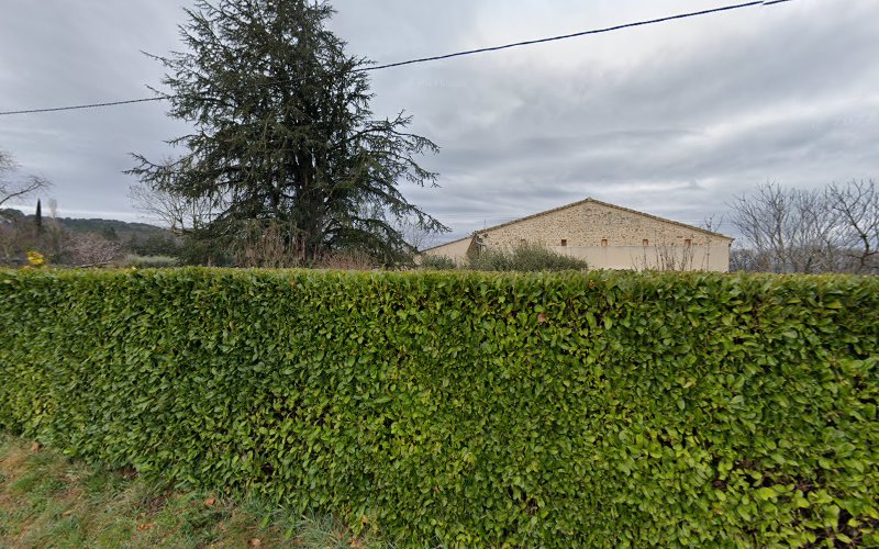 Le Mas du Vieux Cèdre à Montboucher-sur-Jabron