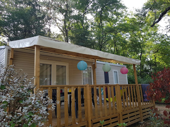 Camping Les Peupliers à Vogüé