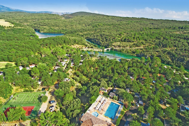 Camping Le Coteau de la Marine Tohapi à Montagnac-Montpezat