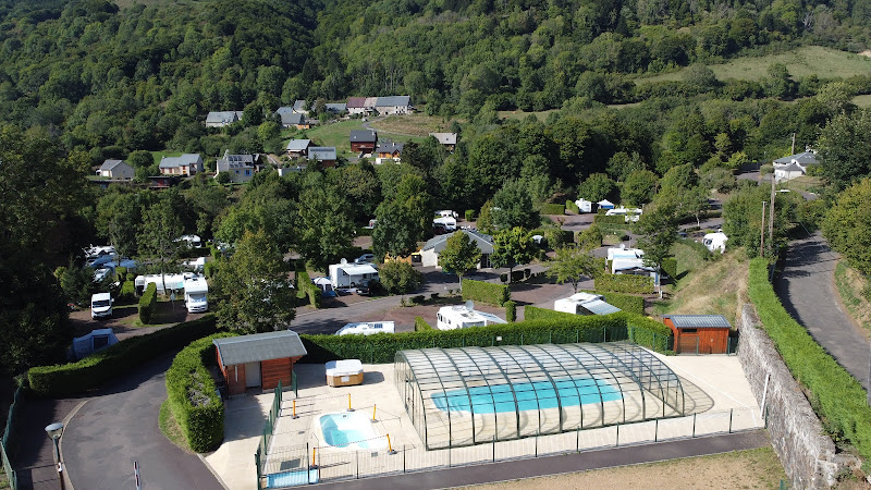 Camping L Esquiladou à Le Mont-Dore
