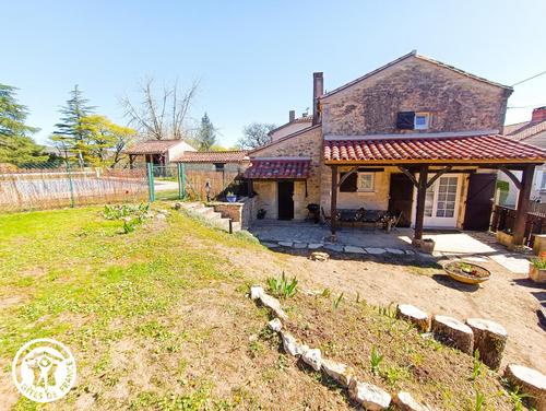 Gîtes de France® - Gîte de Merle Castel à Bellefont La Rauze