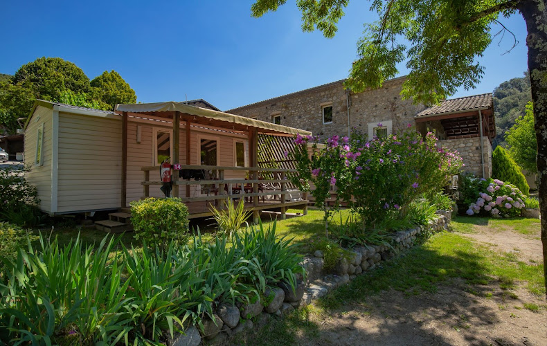 Domaine de la plage 5 étoiles à Meyras