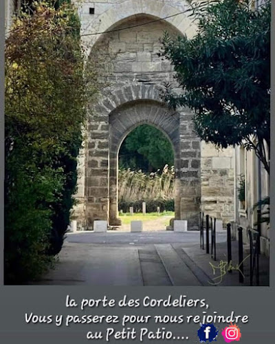 Le Petit Patio à Aigues-Mortes