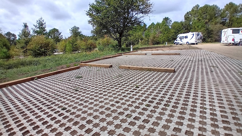 Camping Car Park à Morcenx-la-Nouvelle