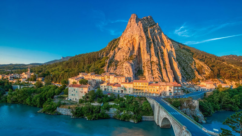 Gaec Lou Pebre D Ail à Mallefougasse-Augès