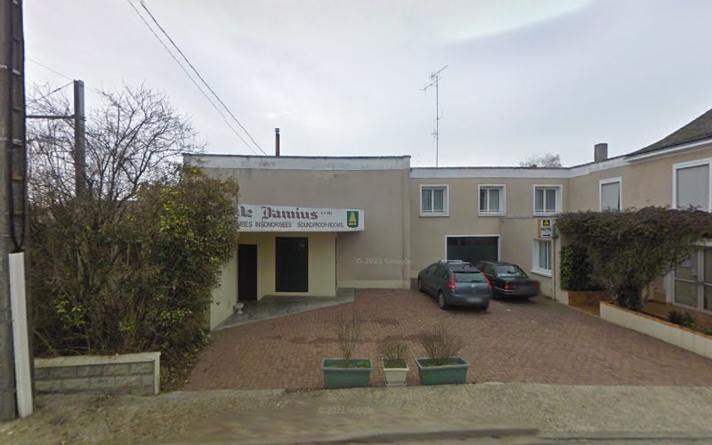 Hôtel le Damius à Dangé-Saint-Romain