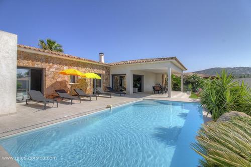 Villa Chris