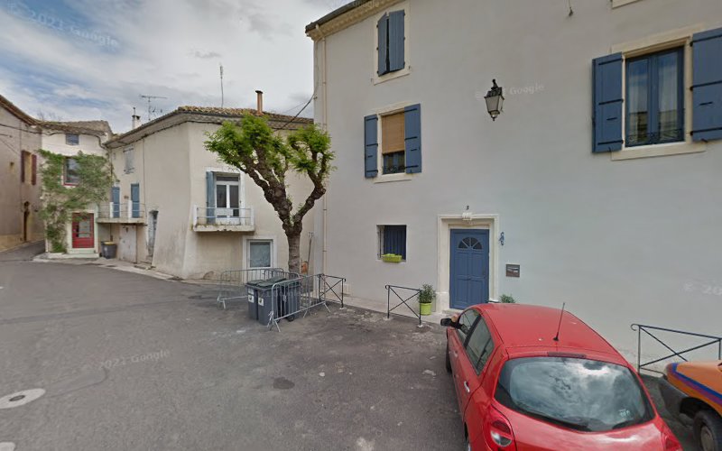 Chambre privée indépendante dans une maison à Neffiès