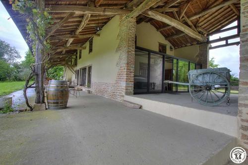 Domaine des Granges Neuves à CONFRANCON