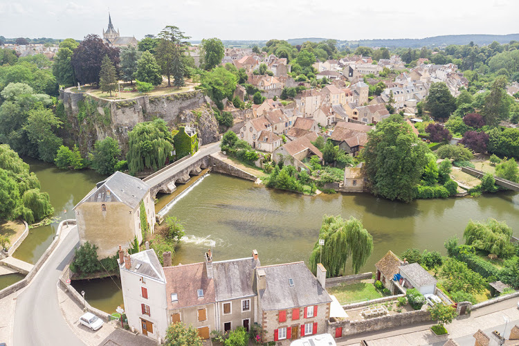 Camping du Sans Souci à Fresnay-sur-Sarthe