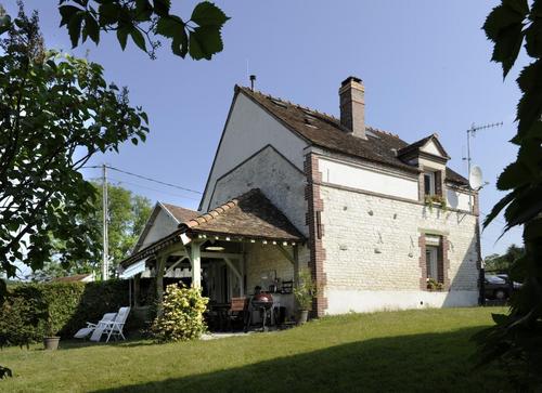 La Salle de Danse à Eaux Puiseaux