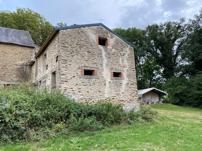 La Cour d Enchère à Saint-Palais