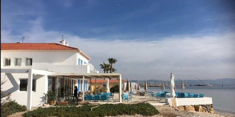 Hôtel Restaurant Lido Beach à Hyères