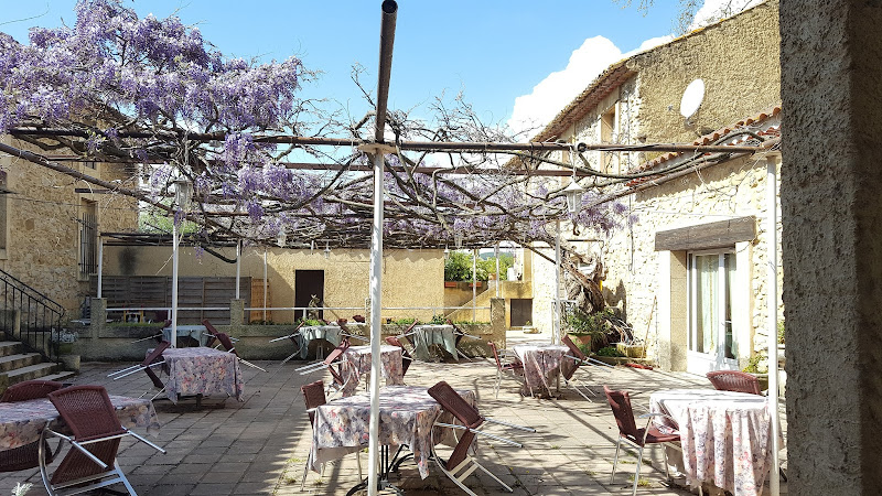 Auberge du moulin de la Tave à Laudun-l'Ardoise