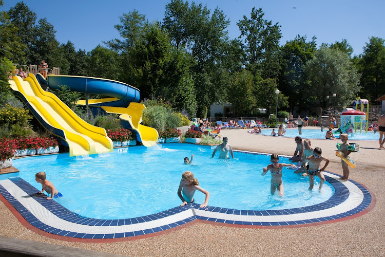 Camping Les 3 Lacs à Belmont-Tramonet