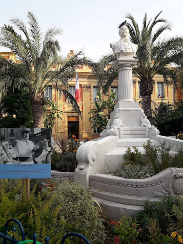 Hyper Centre Ville à Menton