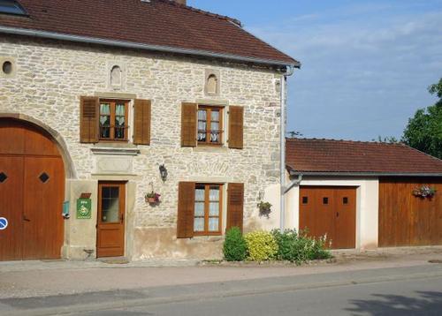 "Chez le Maurice" à Moyemont