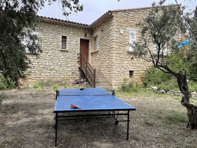 Mas pilou pilou à Saint-Hippolyte-le-Graveyron