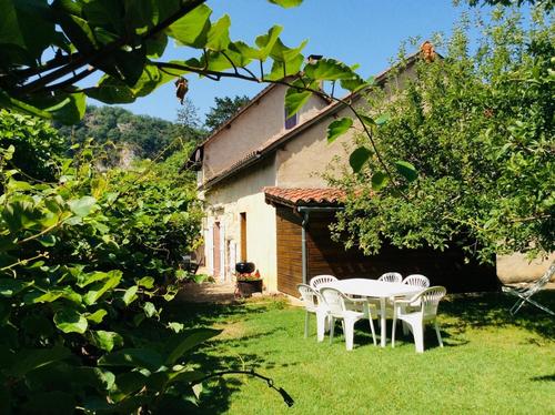 Gîtes de France® - La Maison du Cluzel à Saint Martin Labouval