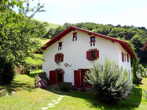 Chambres d'Hotes Idiartekoborda à SAINT-ETIENNE-DE-BAIGORRY