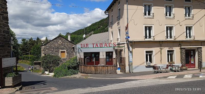 Hôtel le Meygal à Saint-Hostien