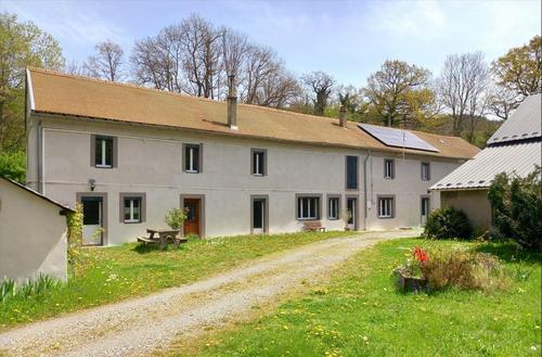 La Pierre Percée à La Motte D Aveillans
