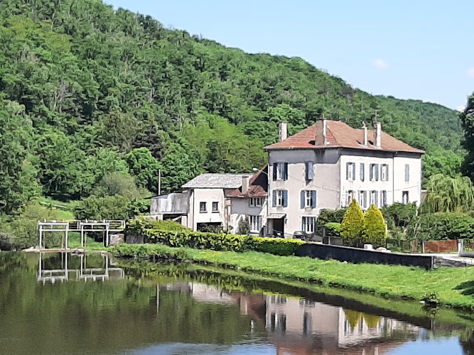Camping Municipal à Chambon-sur-Voueize