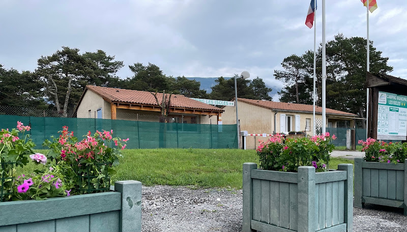 Camping Municipal Les Iscles à Saint-André-les-Alpes
